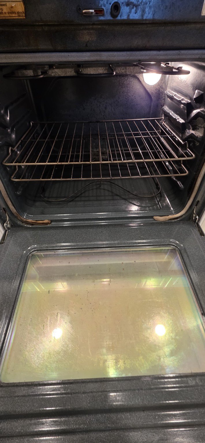 Horno después de limpieza
